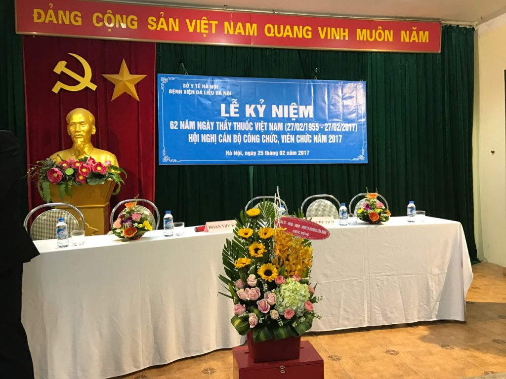 Bệnh Viện Da Liễu Hà Nội Tổ Chức Lễ Kỷ Niệm 62 Năm Ngày Thầy Thuốc Việt Nam 27/2/2017 Và Hội Nghị Công Chức Viên Chức Bệnh Viện Da Liễu Hà Nội Năm 2017 1 Tt10 1