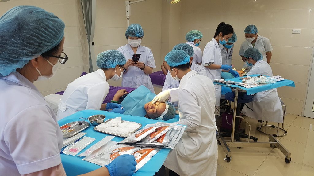 Hinh Anh Cac Khoa Dao Tao Ngan Han